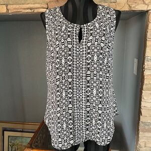 Laundry by Shelli Segal Dainty Floral Pleated Top Office Summer Black White M